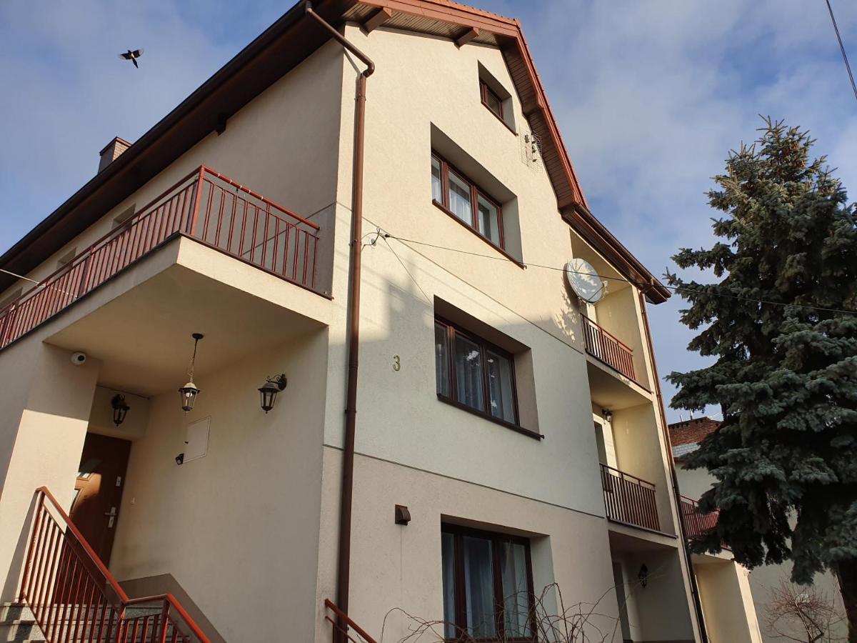Hostel Mleczna - Metro Zacisze วอร์ซอ ภายนอก รูปภาพ