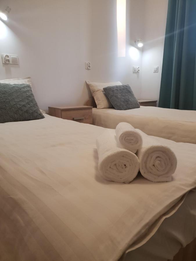 Hostel Mleczna - Metro Zacisze วอร์ซอ ภายนอก รูปภาพ